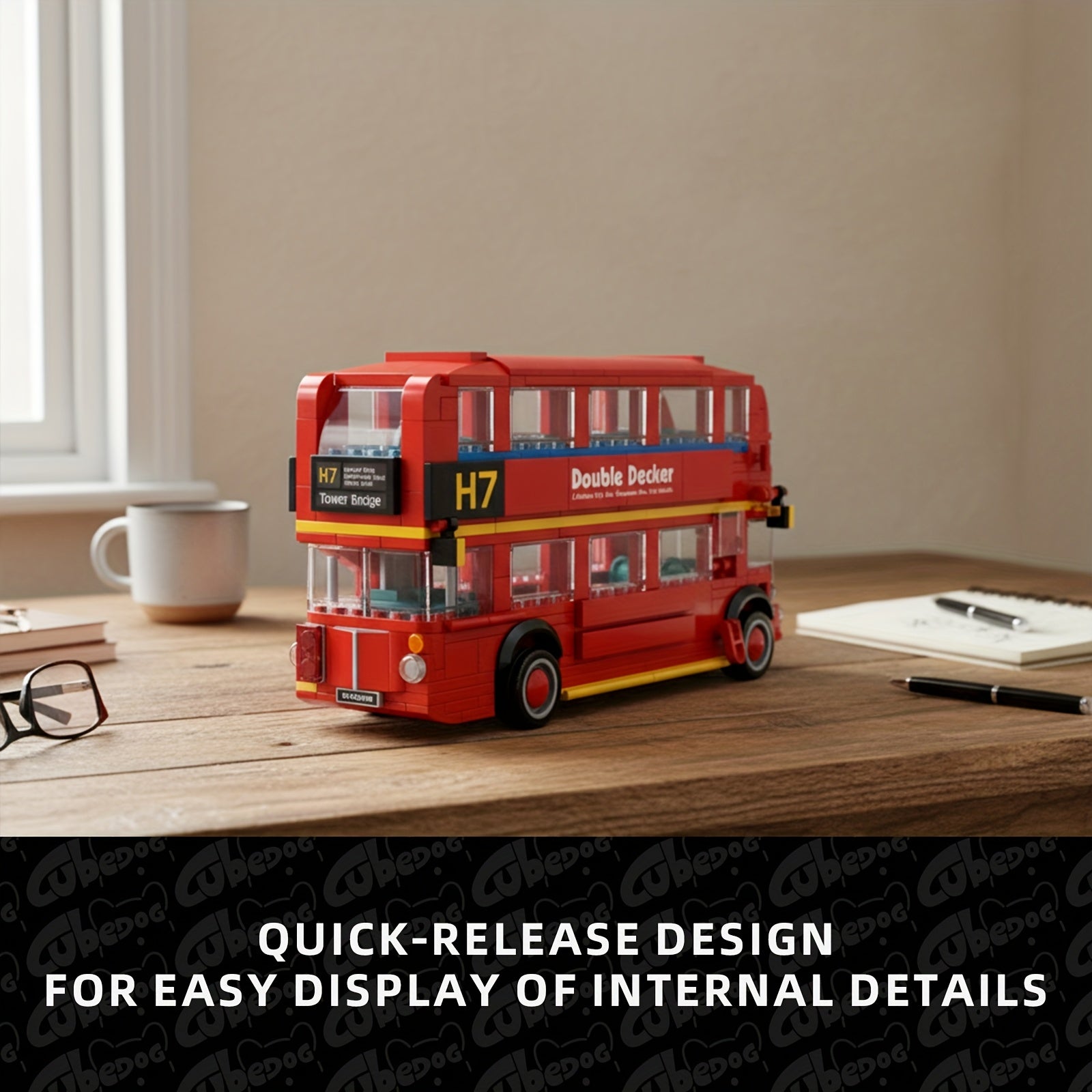 Red Vintage Double-Decker Bus Building Block Set, British Style Classic City Bus Model, City Traffic Series, Includes Three Passengers, Quick-Release Design to Show, Interior Details, Educational Toy For Kids, Car Enthusiast Collectible Display