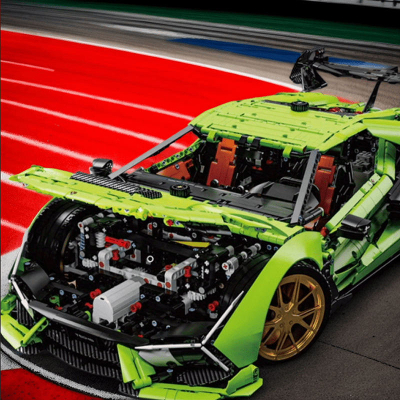 Lamborghini Revuelto Replica